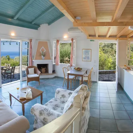 Holiday home Kiparissi Agios Nikitas