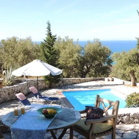 Kiparissi * Agios Nikitas